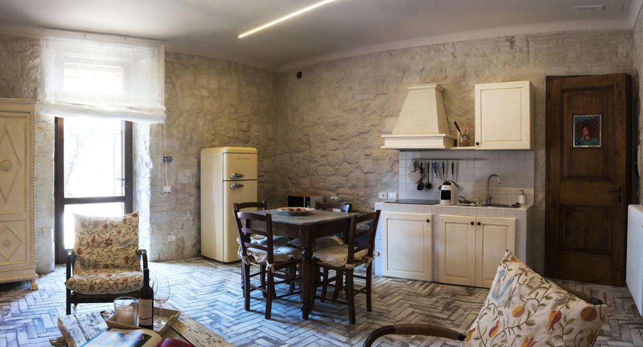 Agriturismo La Pieve Колле-ді-Валь-д'Ельса Екстер'єр фото